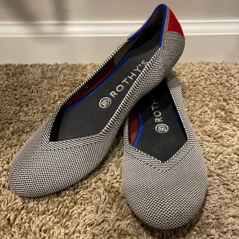 Rothy’s Black Double Stitch Rounded Flat